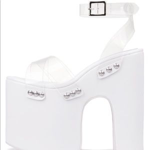 Jeffrey Campbell Risky-Biz platform size 6